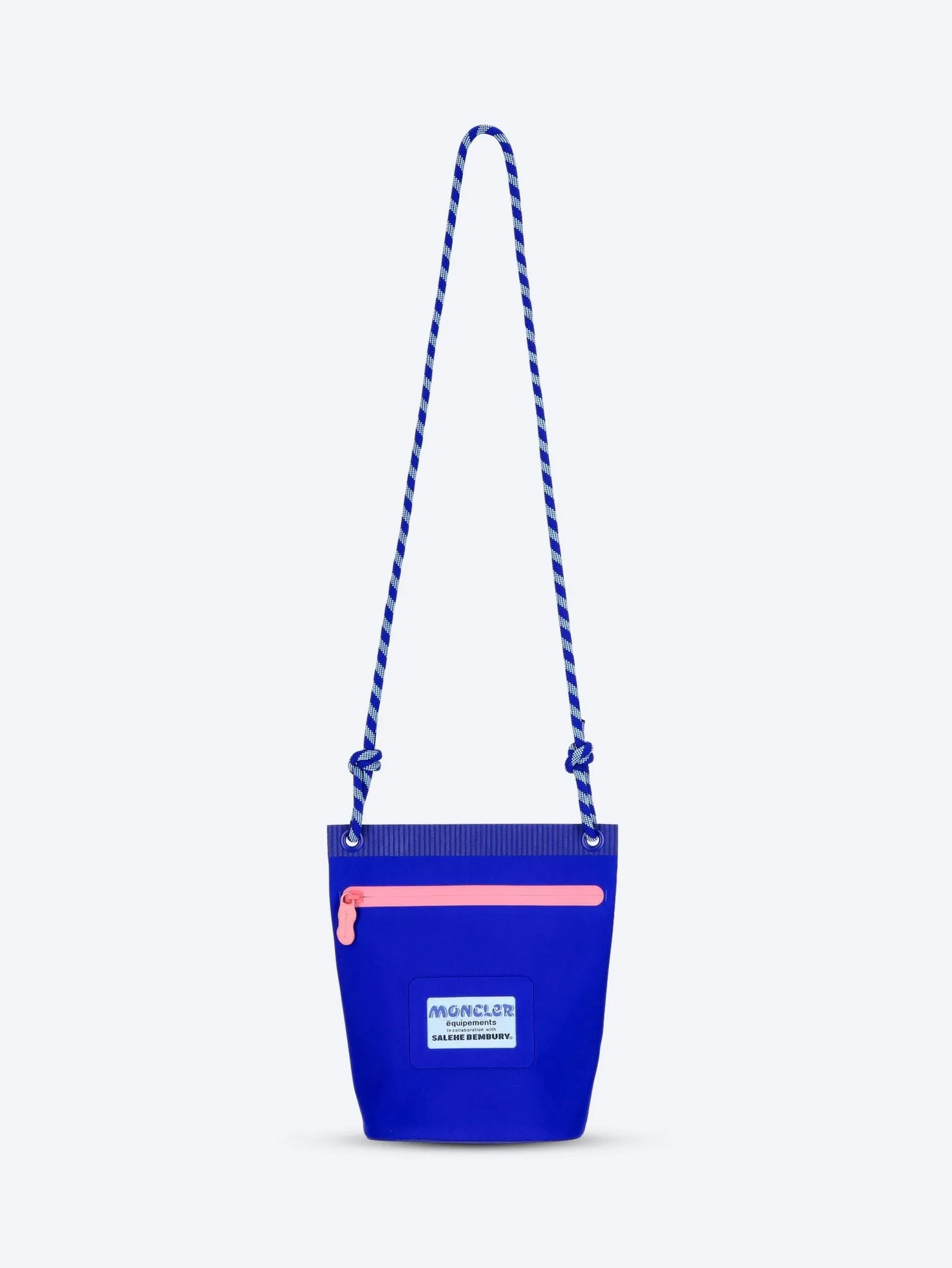 Amoeba pouch