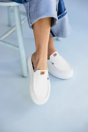 HEYDUDE Women’s Austin Lift Leather Shoes in White | 41759-100