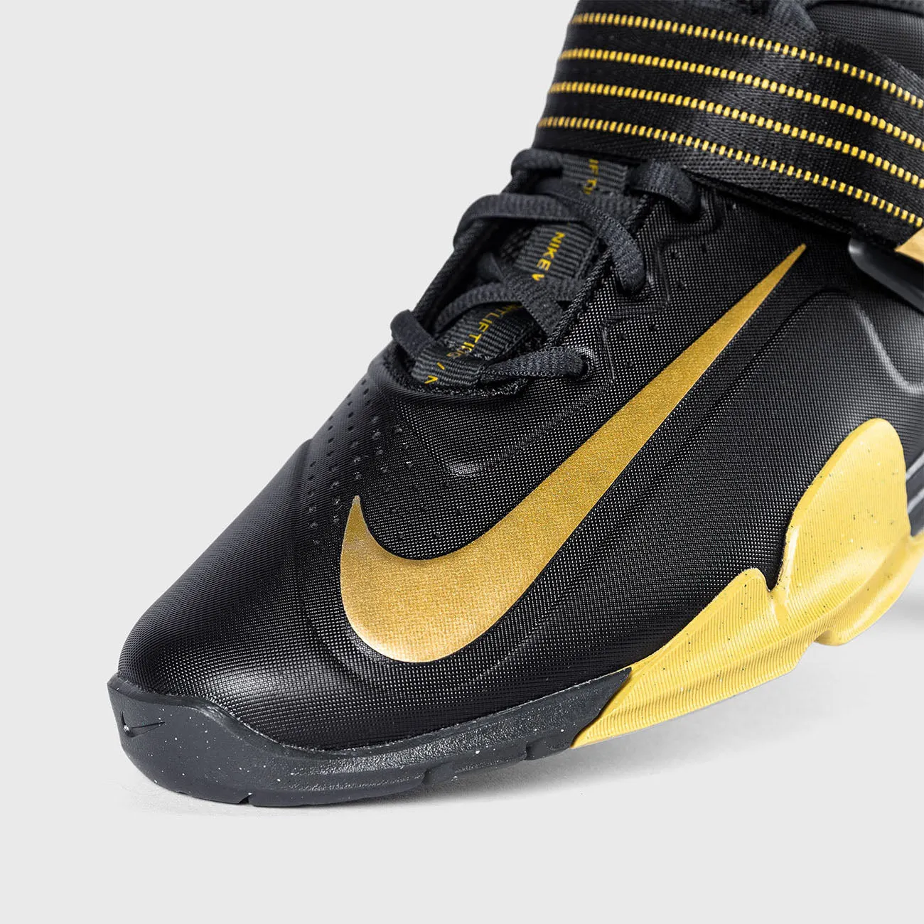 Nike Savaleos