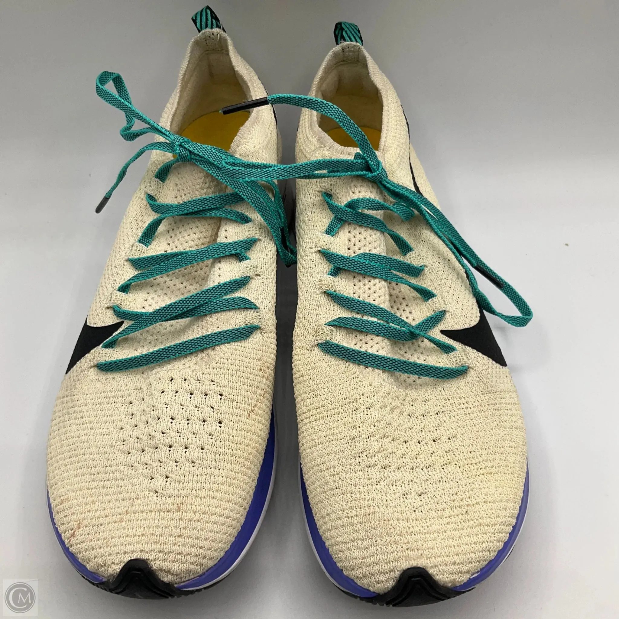 Shoes Athletic By Nike In Cream, Size: 8